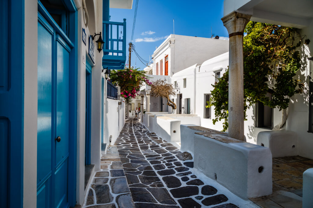 Best areas to stay in Mykonos